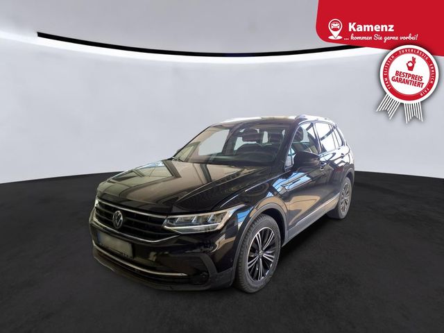 Volkswagen Tiguan TSI Active DSG LED Navi ACC RFK SH 18"