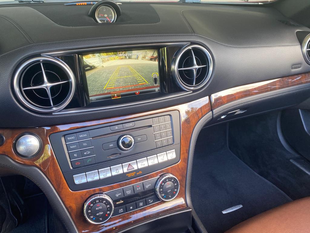 Mercedes-Benz SL 400