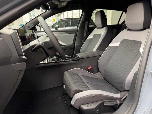 Fahrzeugabbildung Opel Astra L Edition 130PS Kamera/Navi/LED!