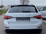 Skoda Superb Combi 2.0 TDI DSG Style 18"+DCC+NAVI+AHK+ - Diesel Gebrauchtwagen