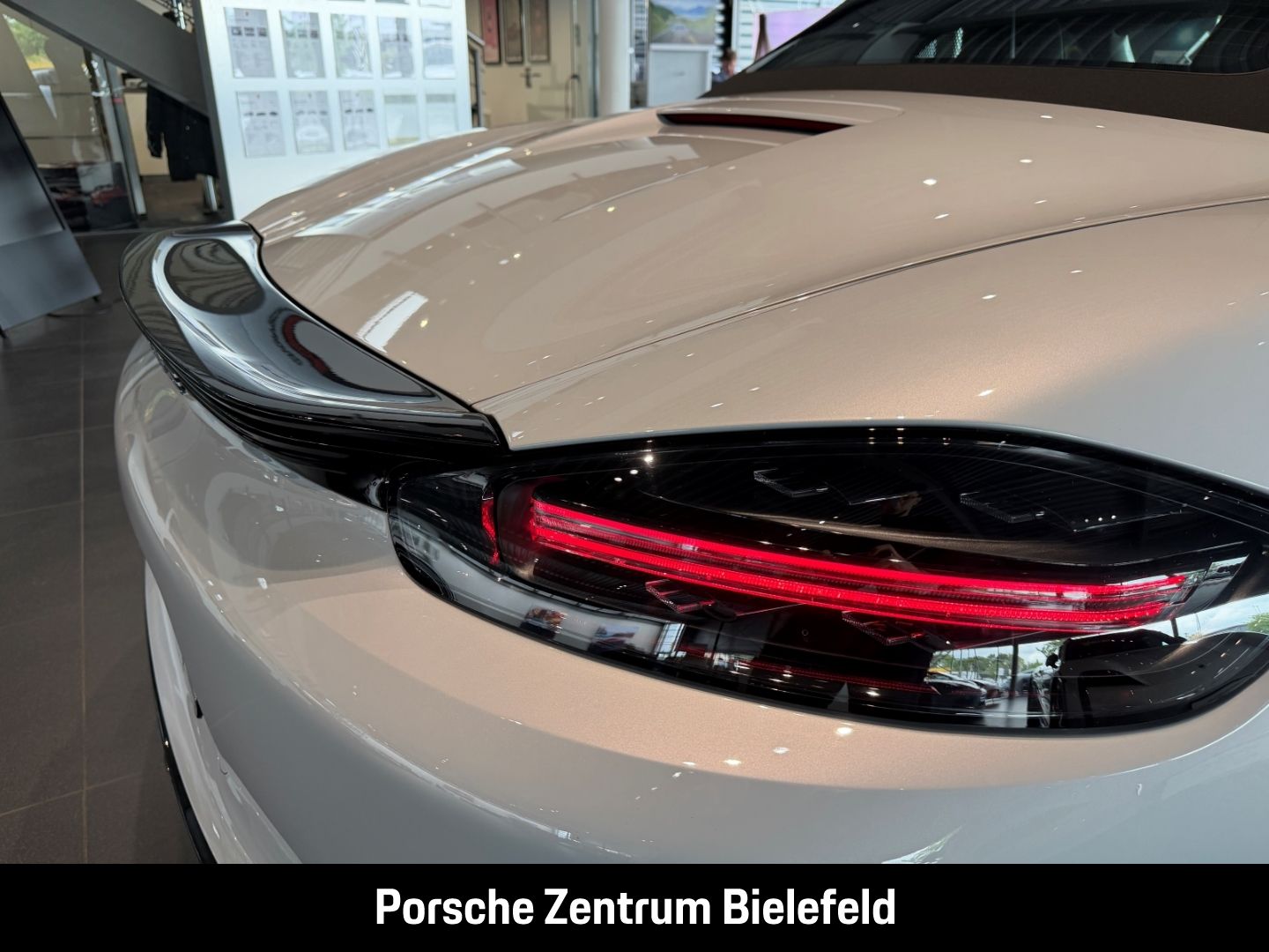 Porsche Boxster 718 Style Edition BOSE Rückfahrkamera foto 12