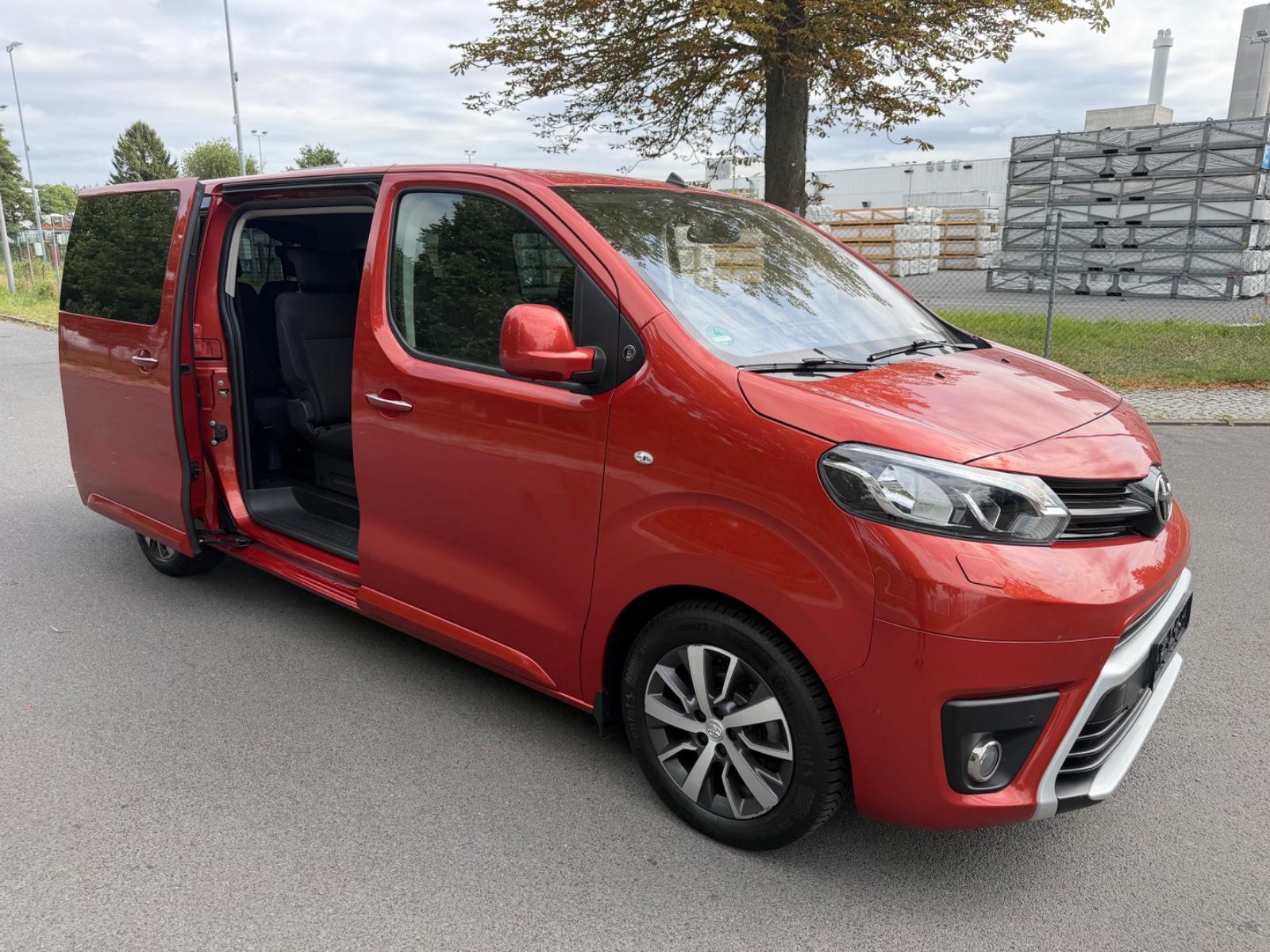 Toyota Proace Verso L2 Team Deutschland*8 Sitze*LANG