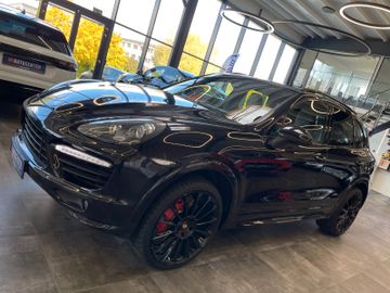 Porsche Cayenne Turbo *PANO*VOLLLEDER*KAMERA*TOTASSIST*