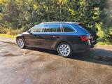 Skoda Superb 2.0 TDI SCR DSG Premium Edition Combi...