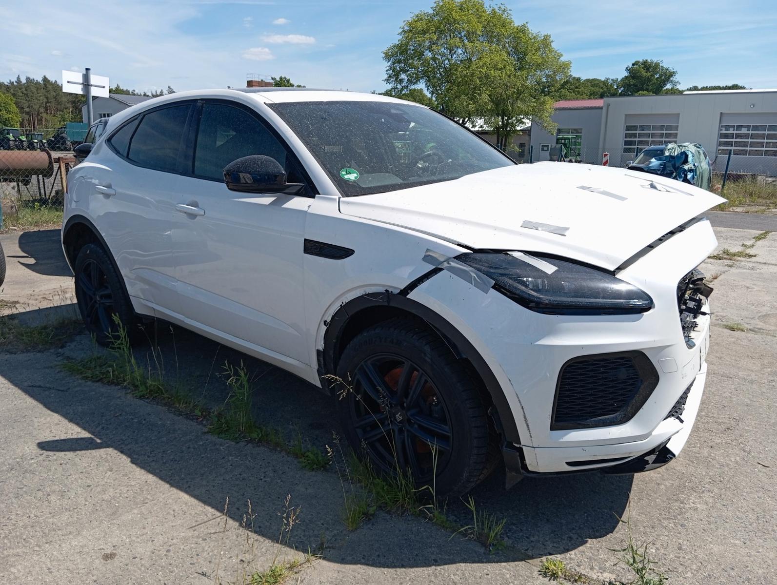 Jaguar E-Pace  R-DYNAMIC SE AWD