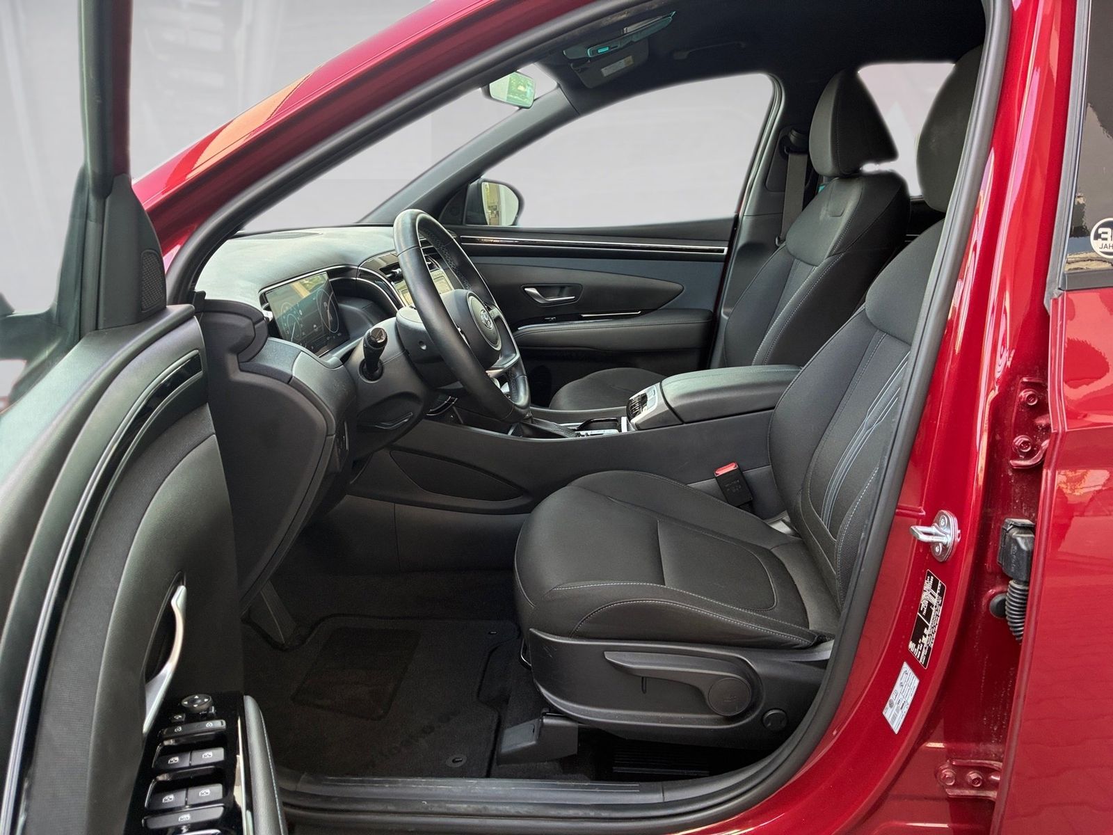Fahrzeugabbildung Hyundai Tucson 1.6 T-GDI Edition 30+ KlimaA,LED,Navi,SHZ