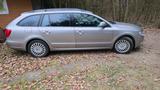 Skoda Superb 2.0 TDI DSG Comfort Combi Comfort - Skoda Superb Comfort mit Diesel-Antrieb