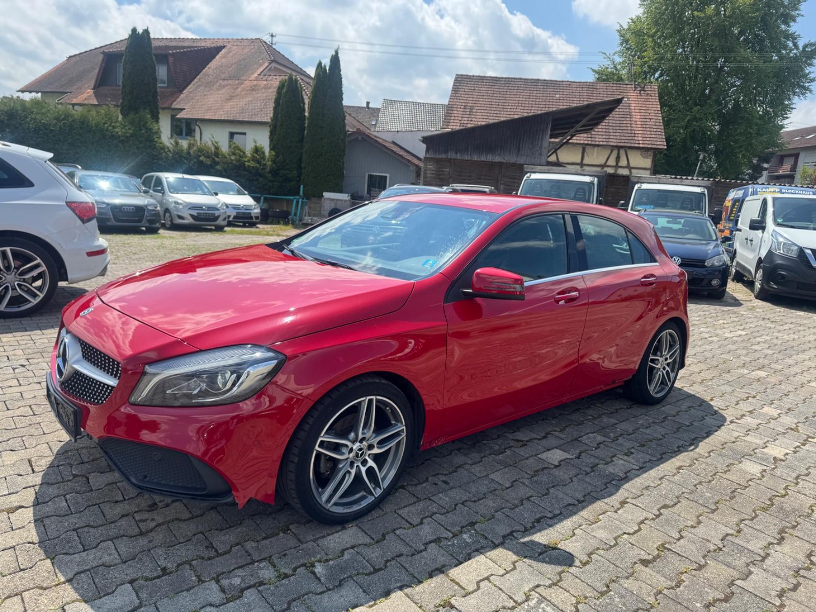 Mercedes-Benz A 200 BlueEfficiency-AMG