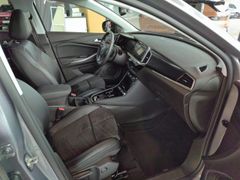 Fahrzeugabbildung Opel Grandland GS 1.5D AT8 360°, TWW, Alcantara