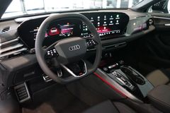 AUDI A5 Avant TDI quattro | S line | B&O| Pano AUDI A5 Avant TDI quattro | S line | B&O| Pano