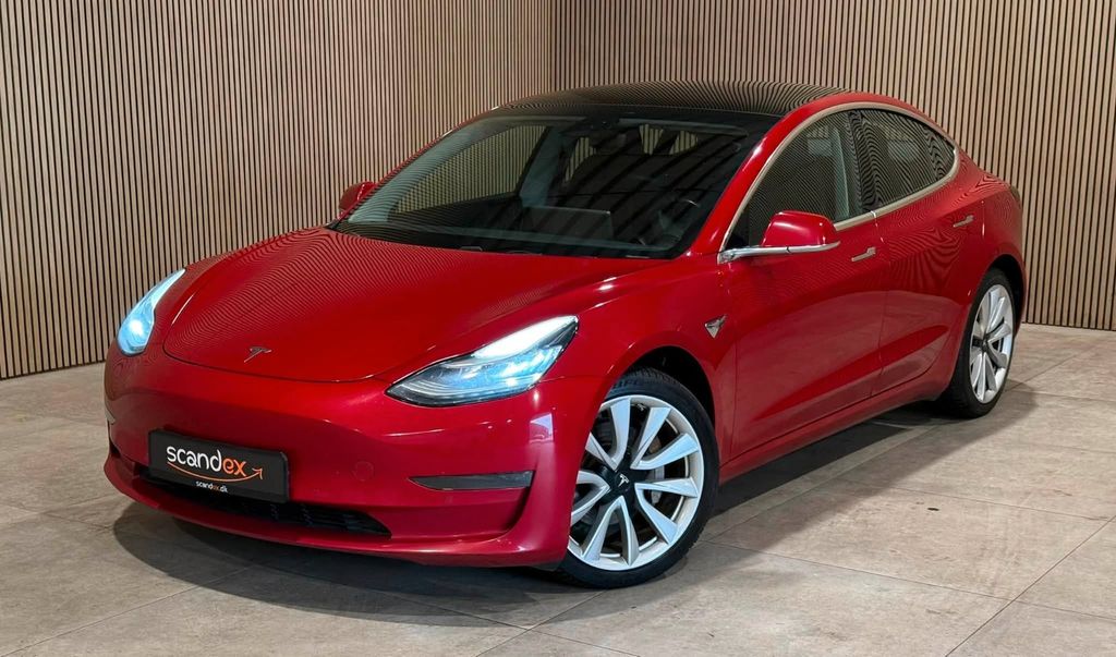 Image of Tesla Model 3
