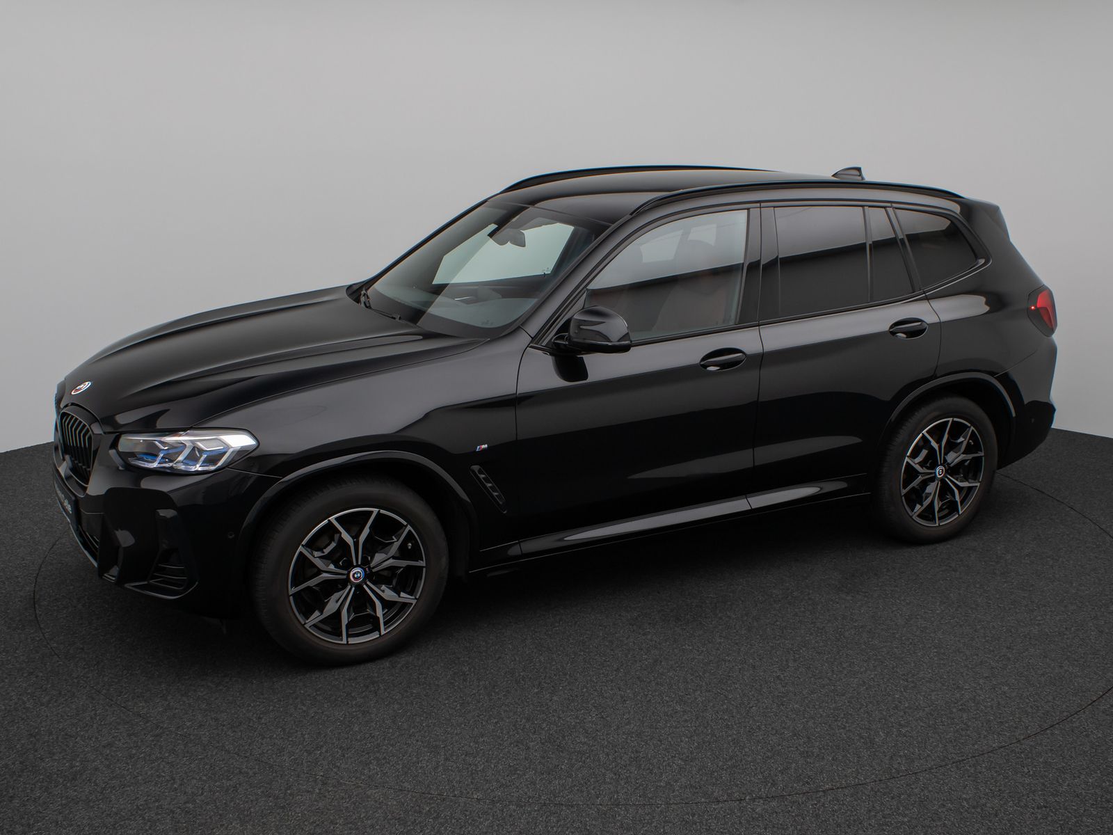Fahrzeugabbildung BMW X3 xD20i M Sport Kamera Laser DAB HiFi Komfort