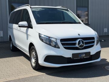 Mercedes V 220 - 8