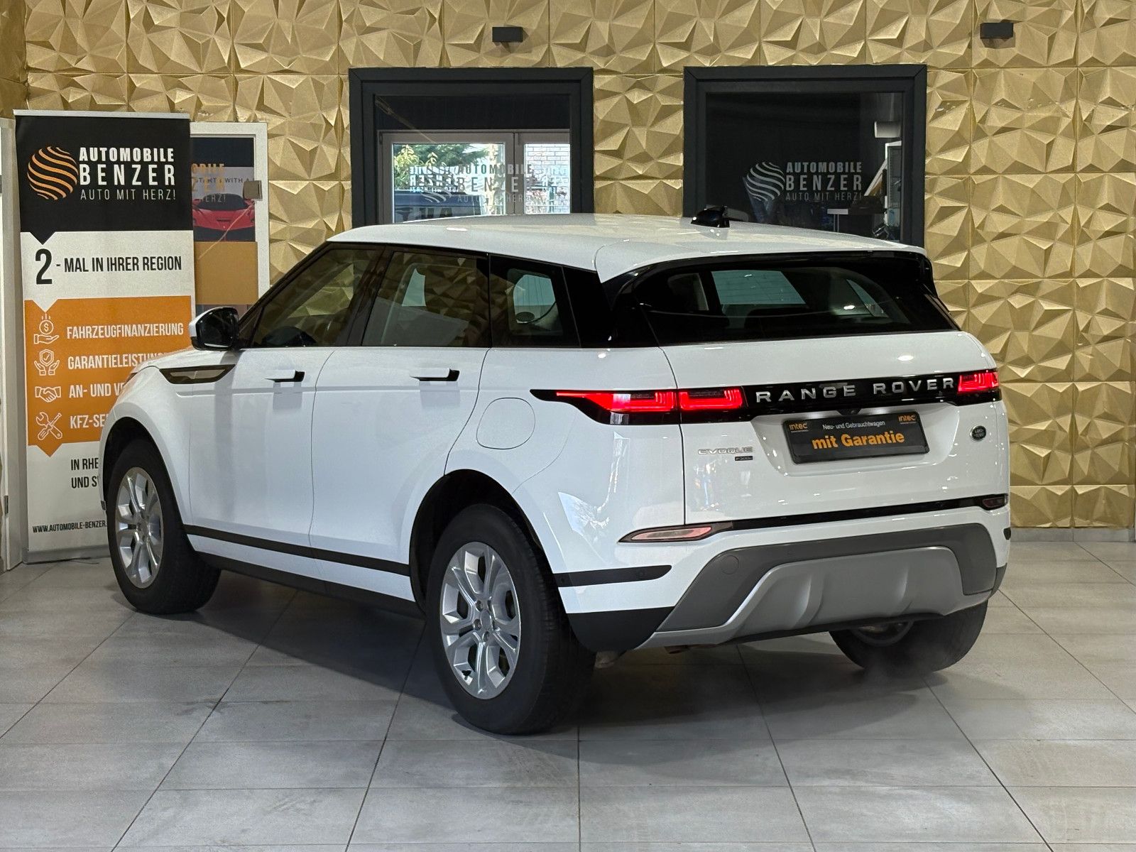 Fahrzeugabbildung Land Rover Range Rover Evoque S Hybrid/P300/360°/APPLE/NAVI
