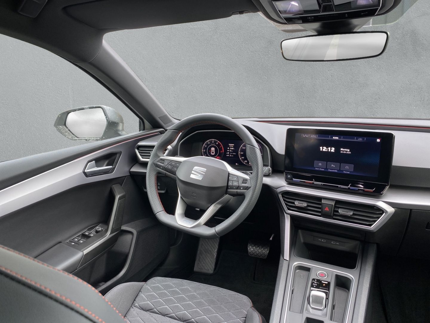 Fahrzeugabbildung SEAT Leon Seat  1,5 eTSI*PDC*NAVI*SHZ*ALLU*