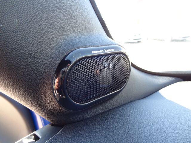 Fahrzeugabbildung MINI Cabrio Cooper S JWC/2.Hd/Leder/Kam/Navi/