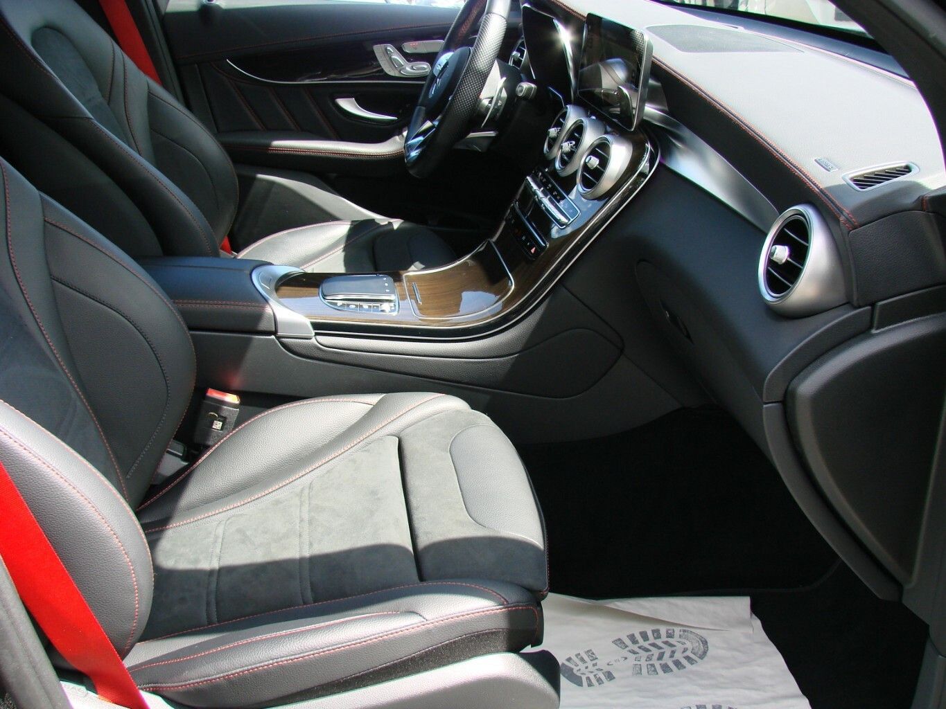 Mercedes-Benz GLC 43 AMG 4Matic Distronic+ AHK HUD 360º LED Sp foto 13
