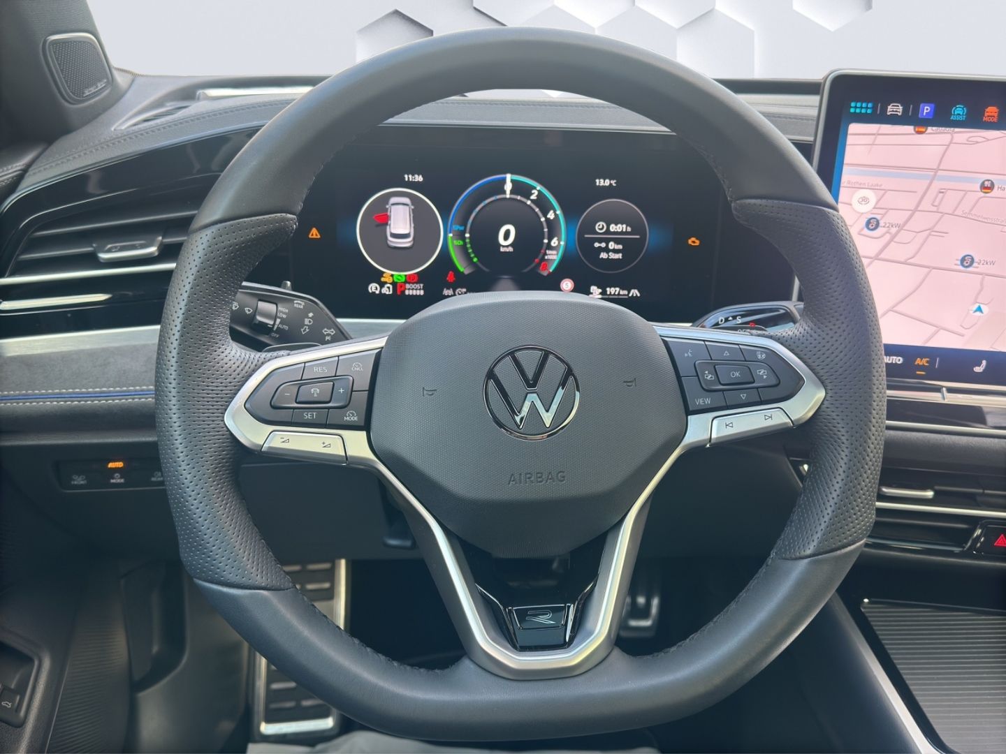 Passat Variant 1.5 TSI R-Line eHybrid 130 kW AHZ