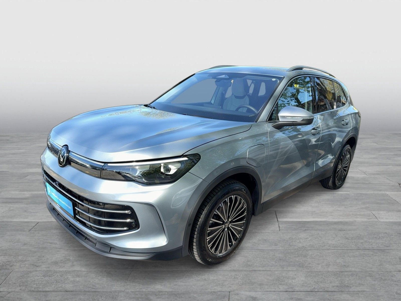 Volkswagen Tiguan 1.5 HYBRID ELEGANCE AHK 360°CAM HD-MATRIX foto 2