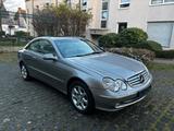 Mercedes-Benz Mercedes Benz CLK 270 CDI 2HD. TÜV NEU KLİ... - Mercedes-Benz CLK 270 Gebrauchtwagen
