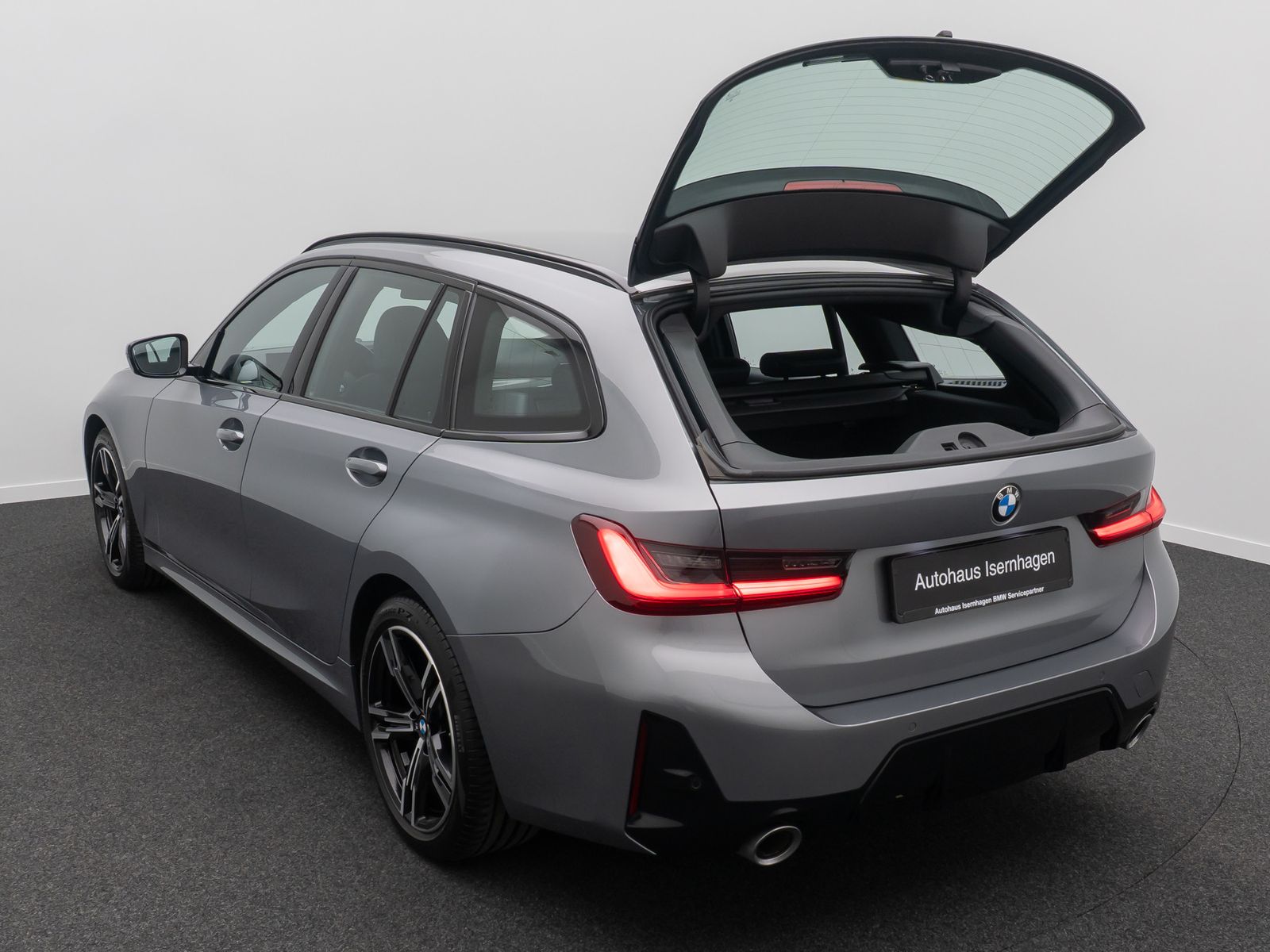 Fahrzeugabbildung BMW 320d xD M Sport Komfort DAB Cockpit+ Geschwindig