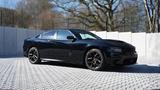 Dodge Charger RT 5.7 V8 Blacktop - Dodge Charger mit Benzin-Antrieb: Limousine, 5.7