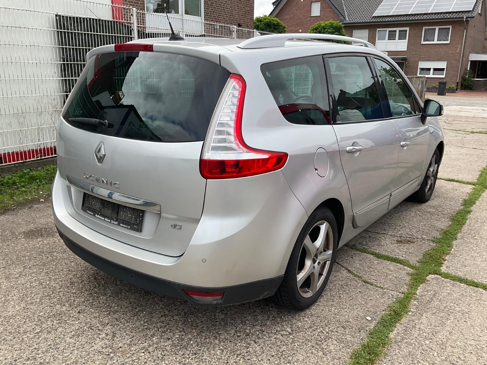Renault Scenic 2013 — photo 5