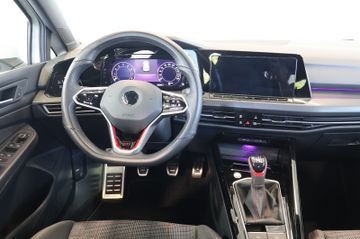 Volkswagen Golf VIII GTI 2.0 TSI AID+LED+CARPLAY+AMBIENT