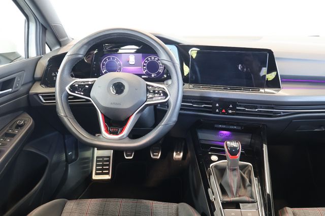 Volkswagen Golf VIII GTI 2.0 TSI AID+LED+CARPLAY+AMBIENT