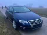 Volkswagen Passat 2.0 TDI DSG DPF Highline - Volkswagen Passat aus 2006: Highline