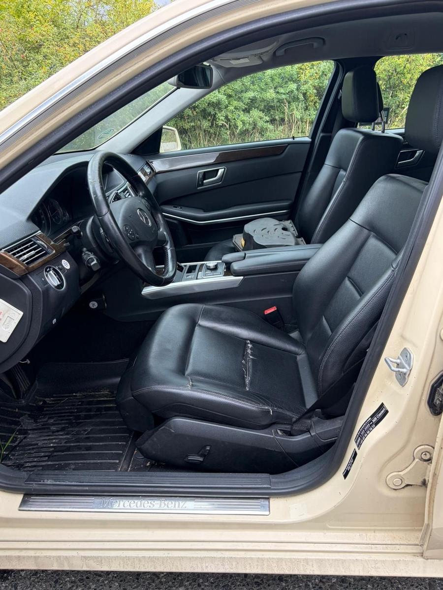 Mercedes-Benz E200 2012 — engine 136 HP (100kW)