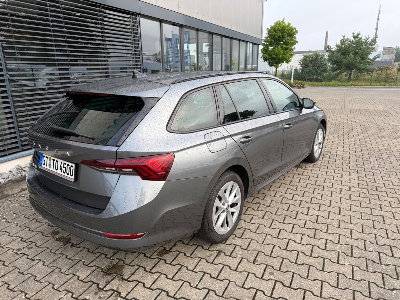 Fahrzeugabbildung SKODA Octavia Combi Style