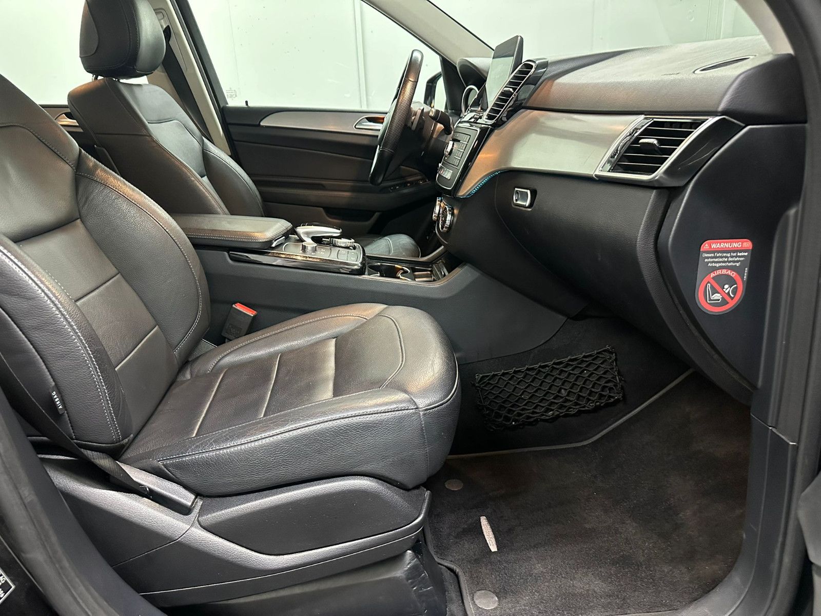 Fahrzeugabbildung Mercedes-Benz GLE 350 d 4MATIC *AHK*NAVI*IHC+*SCHIEBEDACH*LED