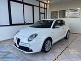 Alfa Romeo MiTo 1.4 78cv Super - weiße Alfa Romeo MiTo