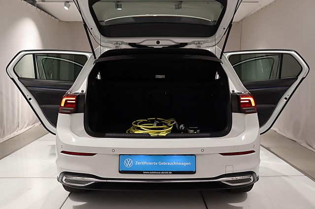 Golf 8 VIII GTE 1.4 TSI eHybrid DSG ACC SHZ NAVI