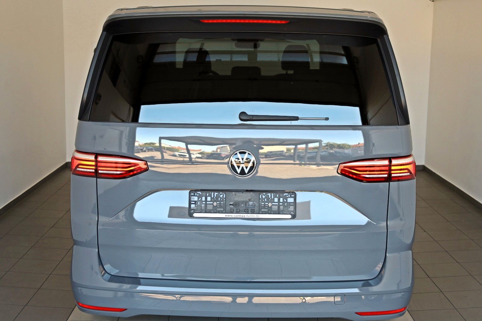 Fahrzeugabbildung Volkswagen T7 Multivan lang Space- Camper/Lounge/Slide,WR