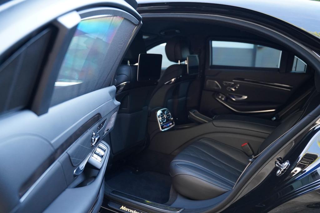 Mercedes-Benz S 600