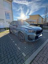 BMW iX1 xDrive30 M-Sport,Navi,Alcantara - BMW iX1 von privat
