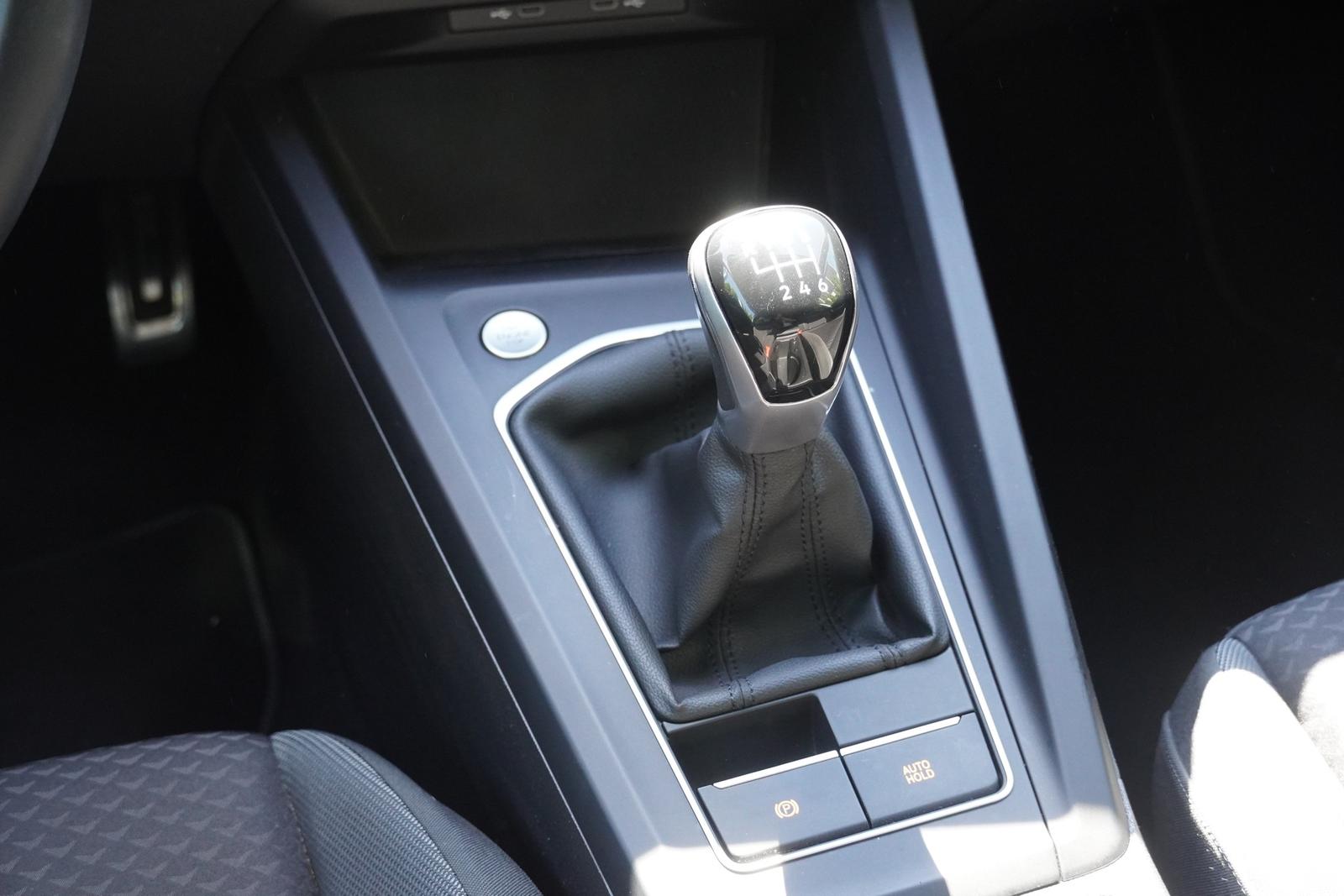 Volkswagen Golf VIII 1.5 TSI Active LED ACC Standheizung, миниатюра 14