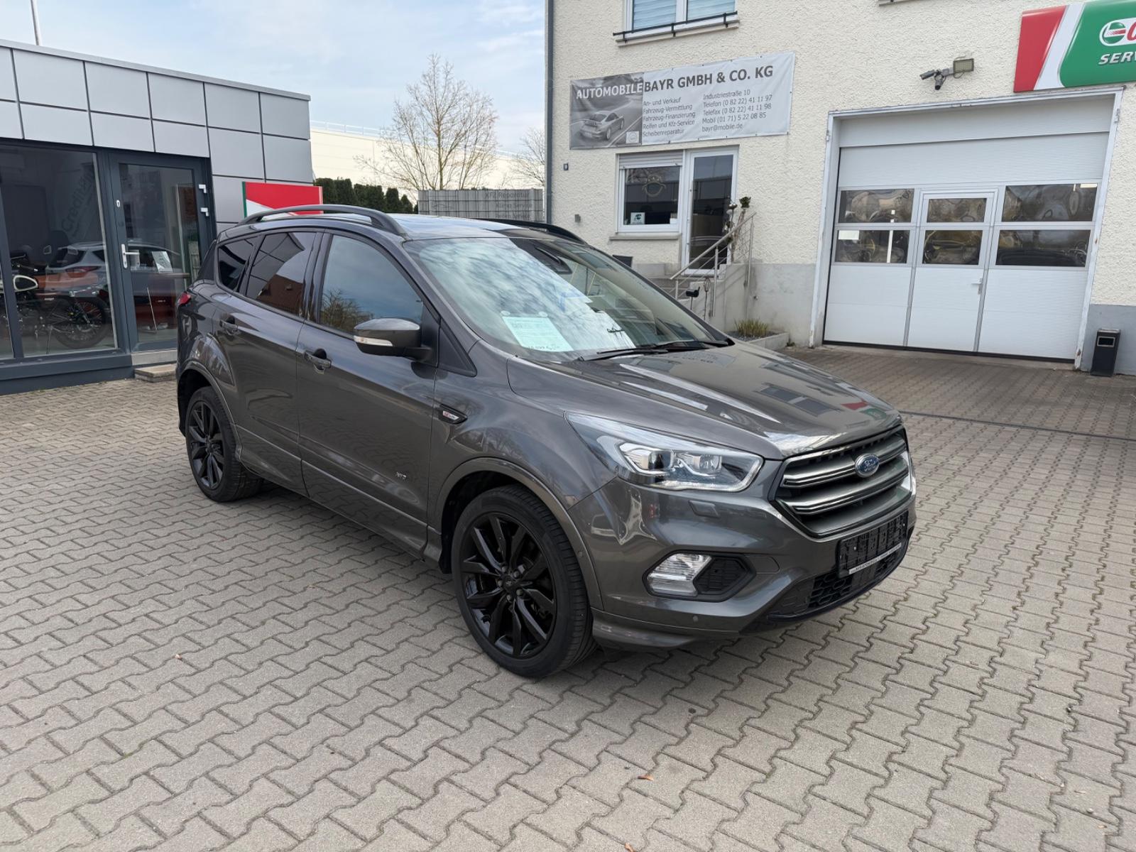 Ford Kuga ST-Line Panorama AHK  ATM 4.000 KM