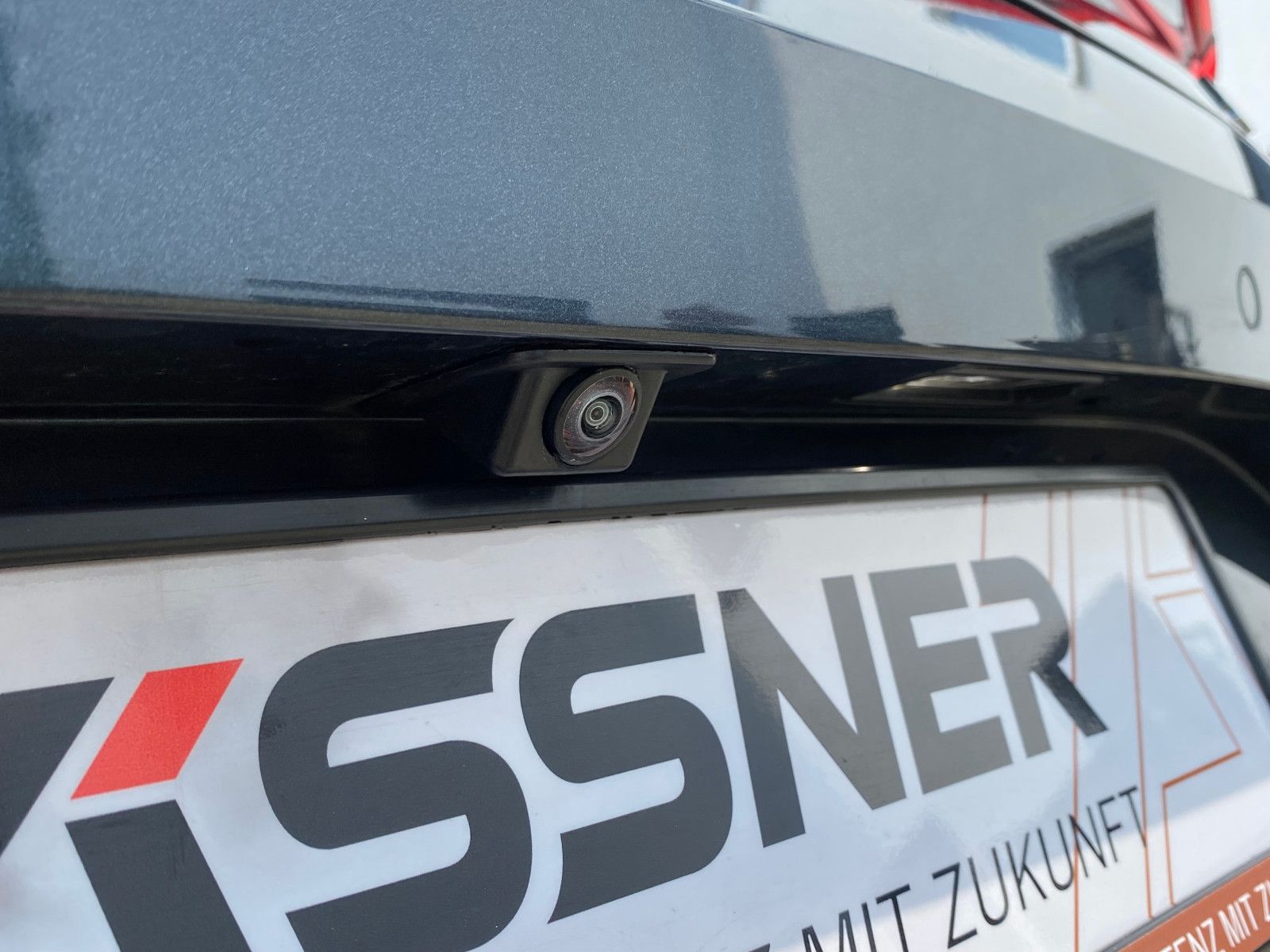 Fahrzeugabbildung SEAT Leon FR 1,5 eTSI DSG *NAVI*PLA*ASSIST-PAKET