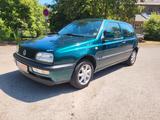 Volkswagen 1.8 Avenue Autom. Service TüV u. H neu Oldtimer - Volkswagen Golf: Avenue