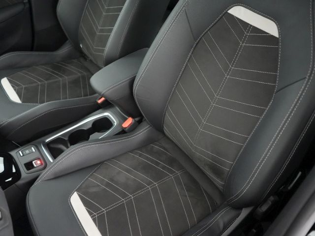 Corsa-e F FACELIFT ELECTRIC GS LONG RANGE 51kWH