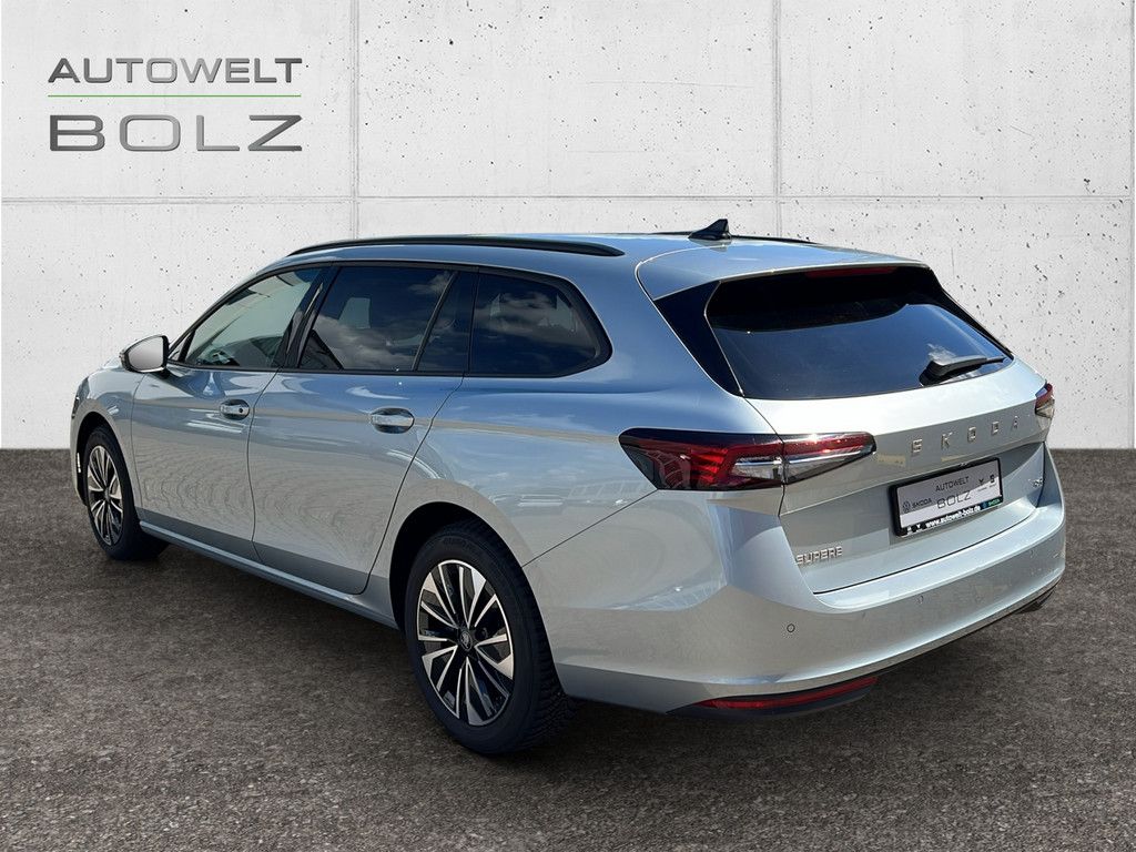 Skoda Superb - Bild 6