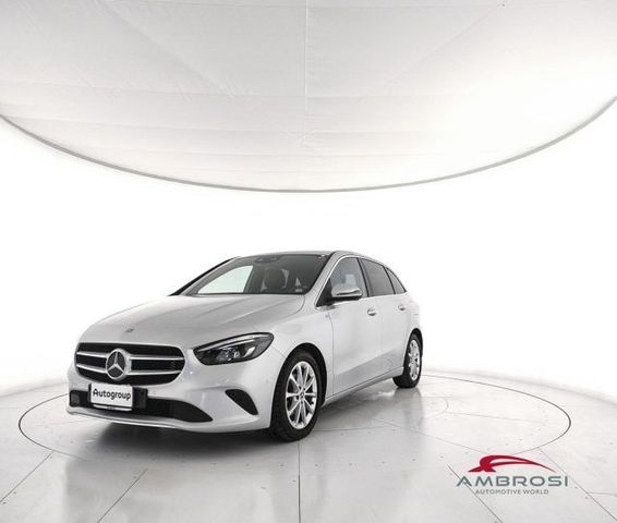 Mercedes-Benz MERCEDES-BENZ CLA sse B 180 Automatic Executive