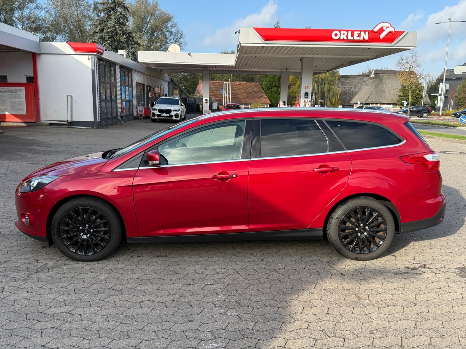 Ford Focus 2011 — photo 5