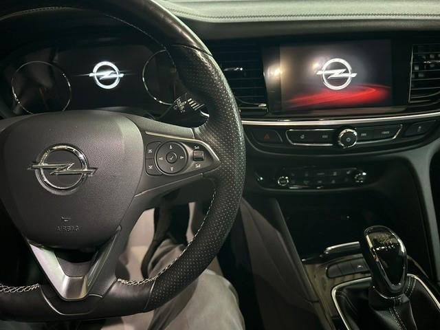 Opel Insignia B Country Tourer Exclusive/Voll-LED/360