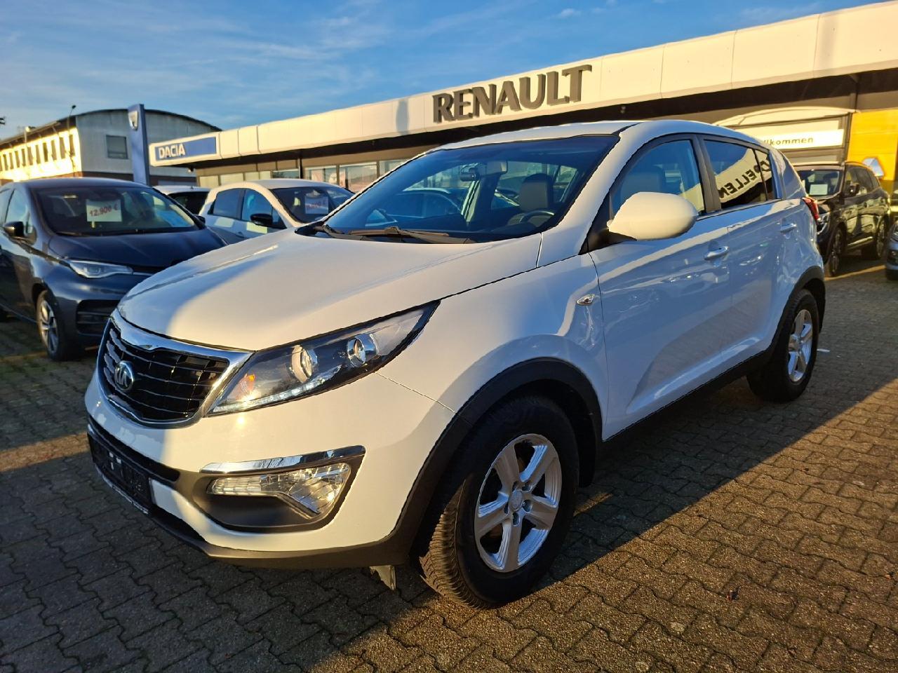 Kia Sportage Spirit 2WD*Tempo*SHZvo+hi*Klima*ZV*BT