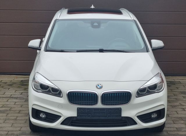 BMW 225 Baureihe 2 Active Tourer 225 xe Advantage