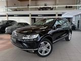 Volkswagen Touareg V6 TDI  R-Line Pano ACC 360Kam LUFT - Volkswagen Touareg: V6